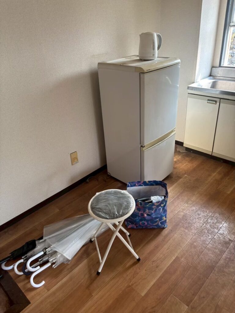 名古屋市中区冷蔵庫処分事例のビフォー写真